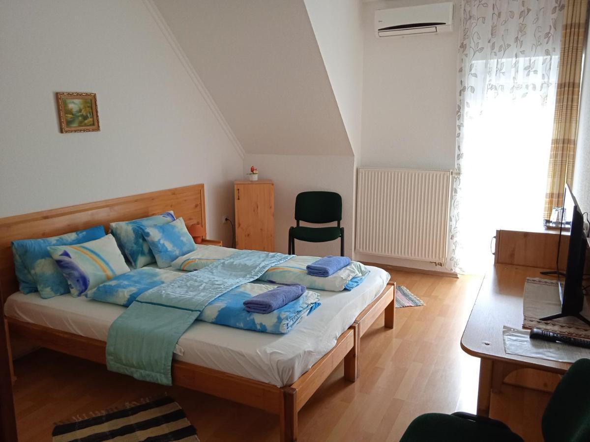 Agria Wellness Guesthouse 에게르 외부 사진